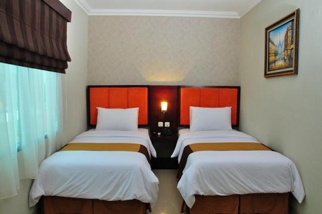 Feodora Airport Hotel Palembang Værelse billede