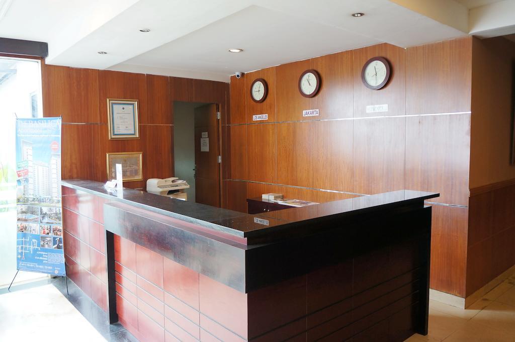 Feodora Airport Hotel Palembang Eksteriør billede