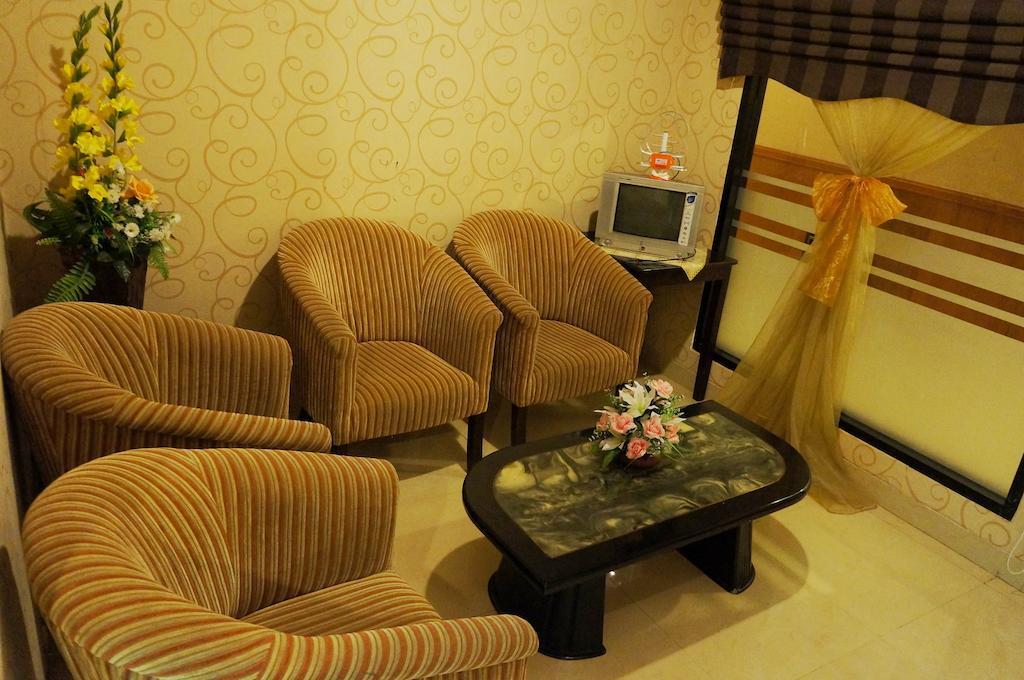Feodora Airport Hotel Palembang Eksteriør billede